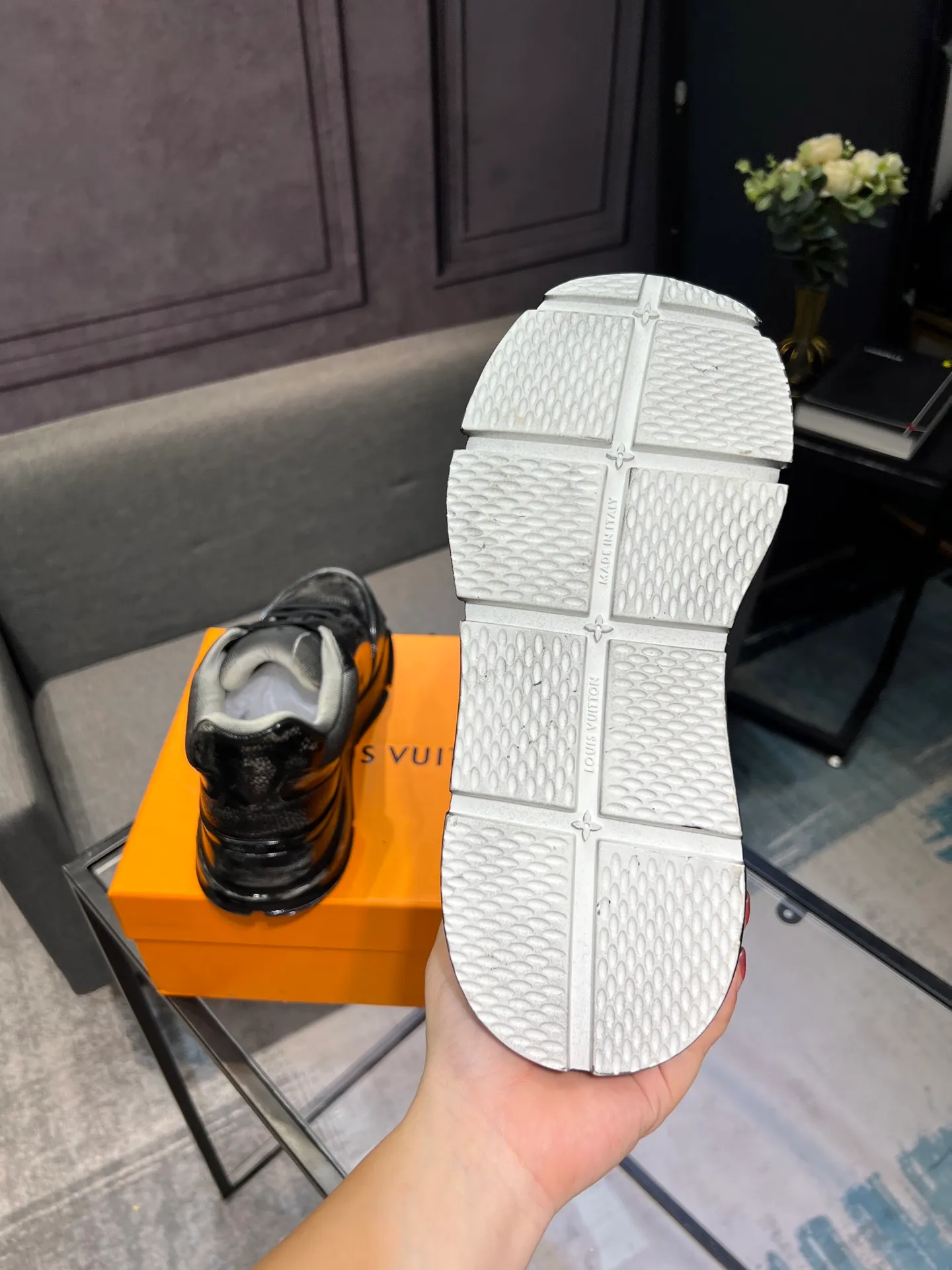 Men's Men's Shoes💰880 LV | Louis Vuitton 2025𝐬𝐬 New Spring and Summer Styles for Couples, Men's Styles Available First. The counter features the latest casual shoes. Hard goods are new🆕 ❥Purchase level! Full of high-end feel! A popular model among bloggers at home and abroad, it’s retro and fashionable and looks amazing on your feet! Wear a lot of happiness! Mainly recommended model on the official website★ ▪️Upper: Original custom-made imported calfskin fabric ▪️Inner lining: breathable gauze imported from Italy ▪️Outsole: rubber foam ➕tpu high-end outsole ▪️Shoe size: 36-44 (customized for 45 and 46)